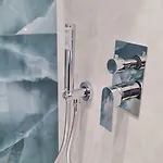 La Perla Apartment *