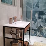 La Perla Apartment *